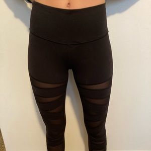 high waited lulu lemon leggings